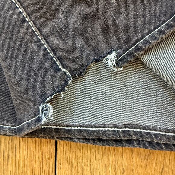 True Religion Jessie Super Baggy Wide Leg Jeans Flap SZ 29 Dark Wash Brown FLAW - Picture 12 of 12